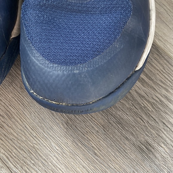 Boys Nike Team Hustle Navy & Red - Picture 6 of 10